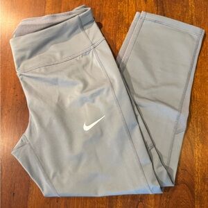 Nike Women's Gray Capri Leggings